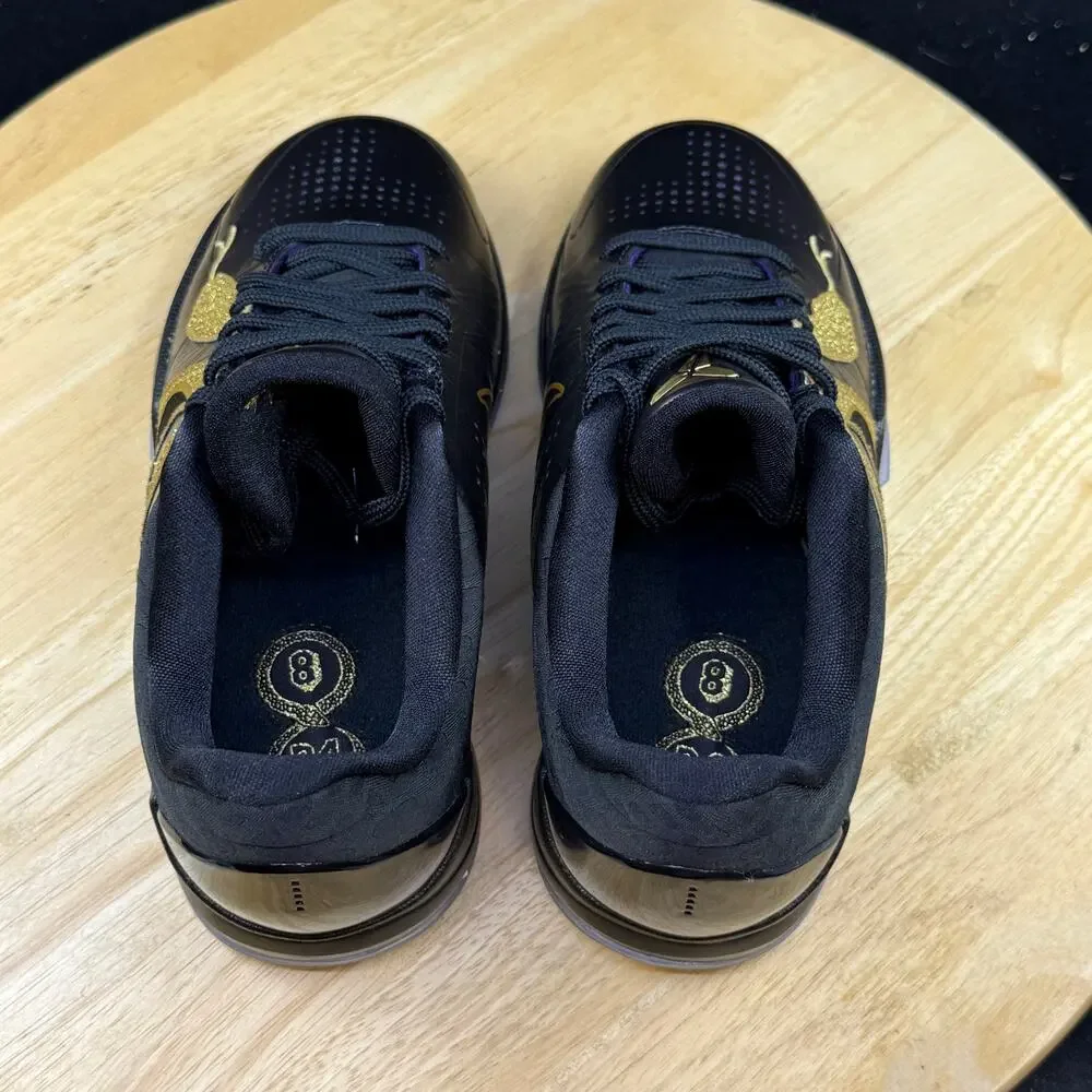 Nike pairs box