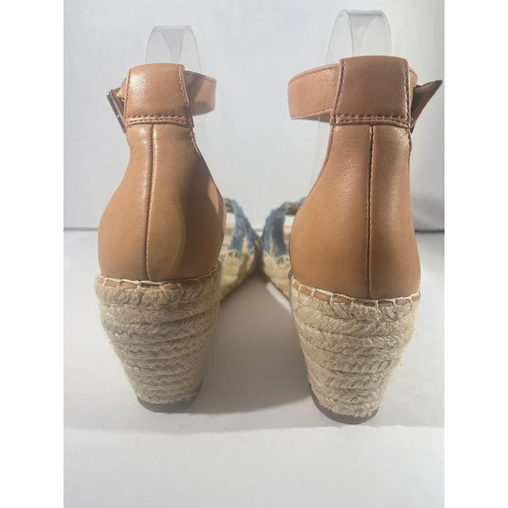Vince Camuto vince camuto