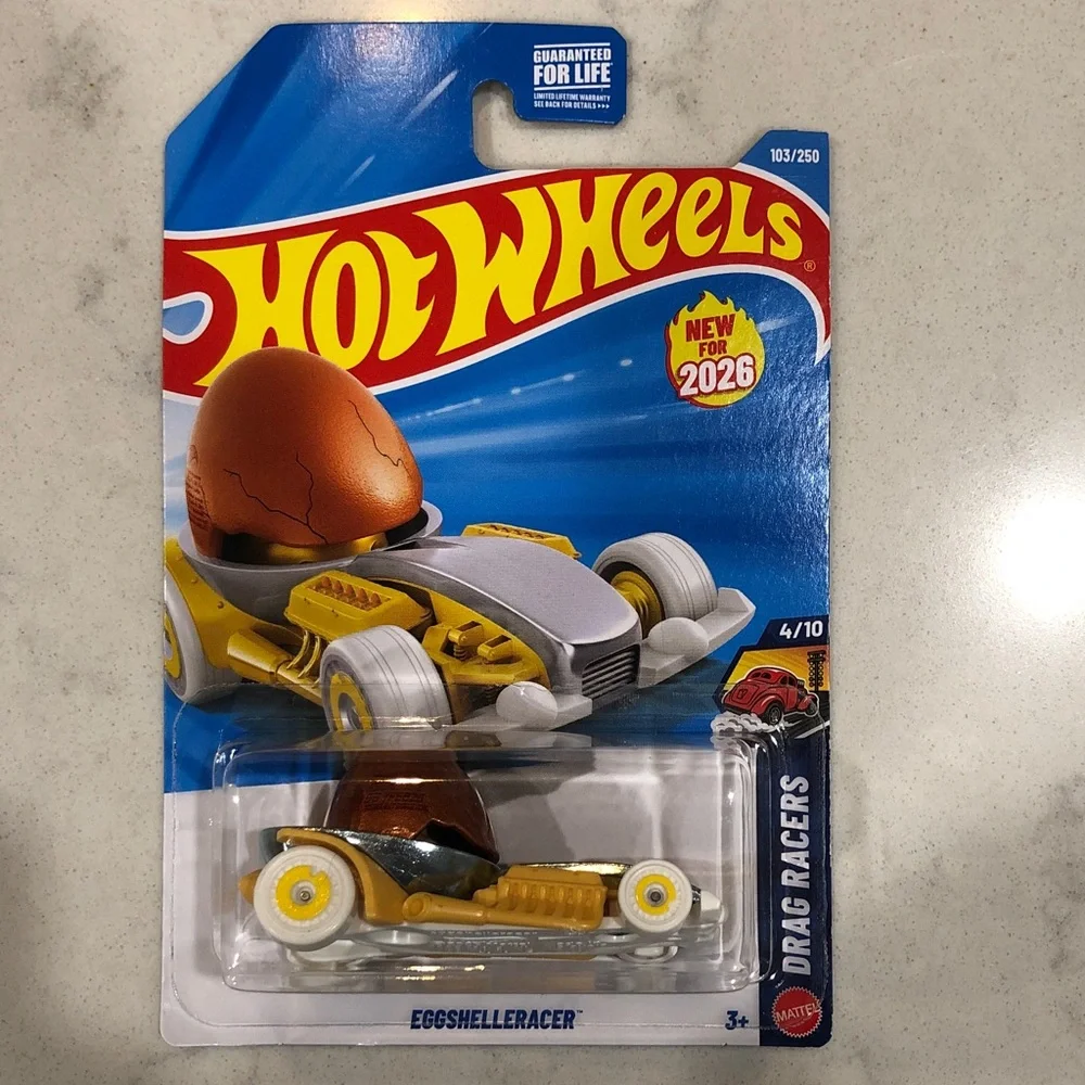 Mattel Hot Wheels Eggshell Racer - Yellow and Silver