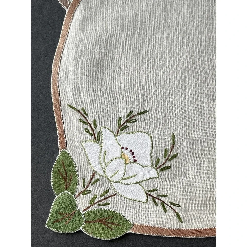 Vintage Traditional French Vinex Cotton Handcrafted Embroidered Floral Placemats