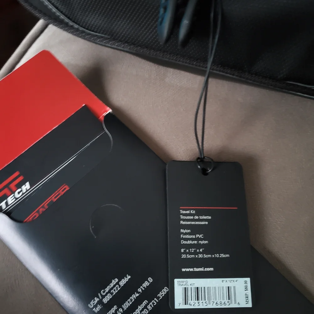 Tumi design sleek