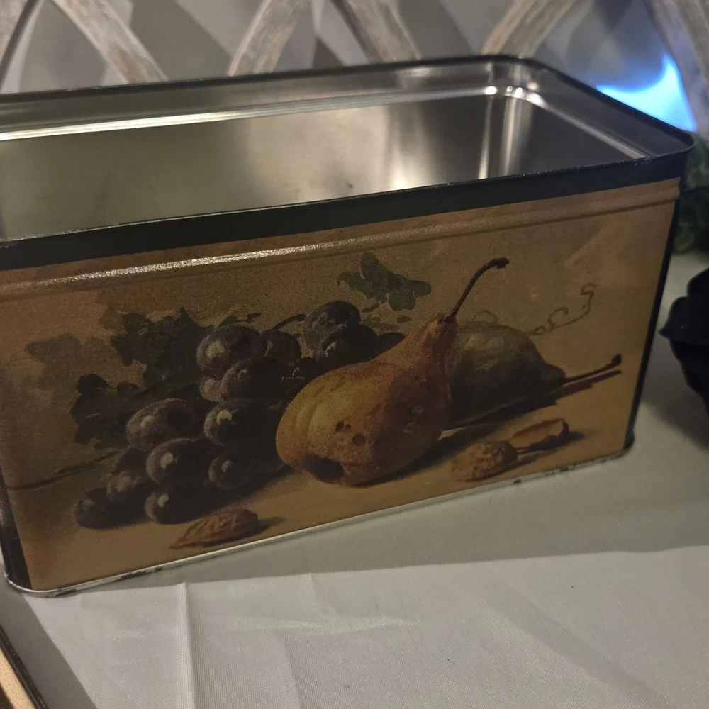 N/A adorable vintage