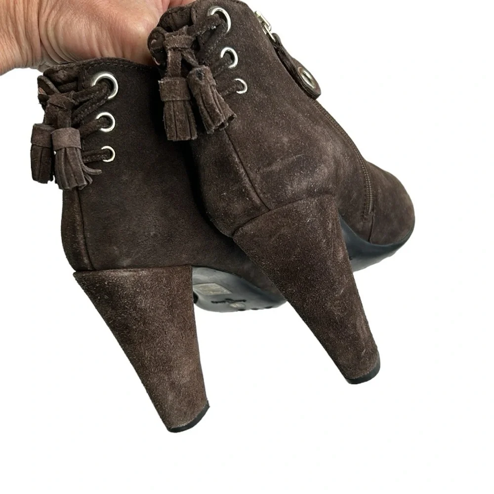 Prada The Original Car Shoe Gray Suede‎ Booties Tassels 39/8-8.5