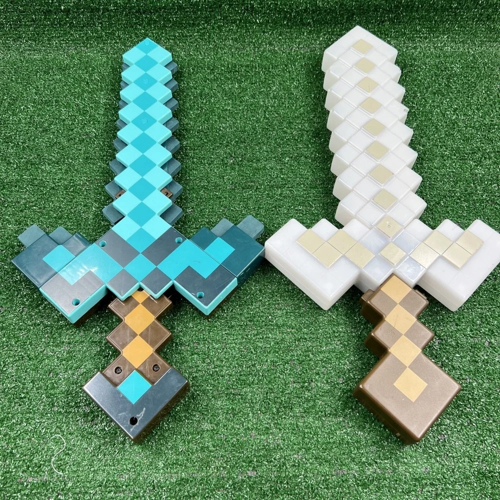 Minecraft Lot Of 2‎ Diamond Swords Pickaxe & Lightup & Sounds Sword See Pictures