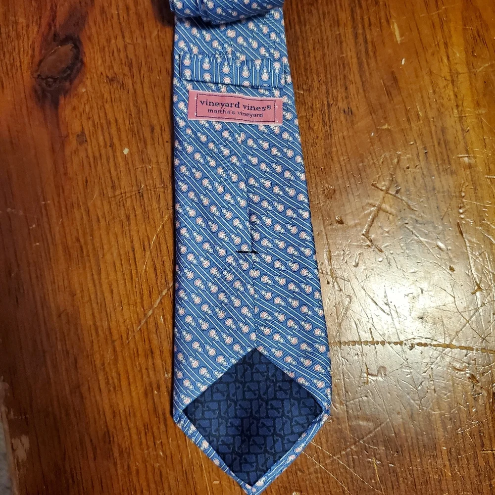 Vineyard Vines vineyard vines