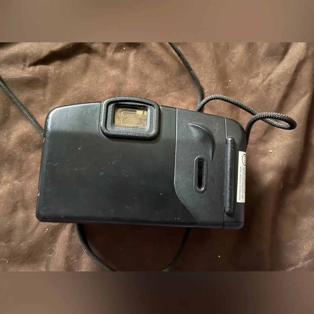Canon Snappy Lx 35mm Point And Shoot Film Camera
