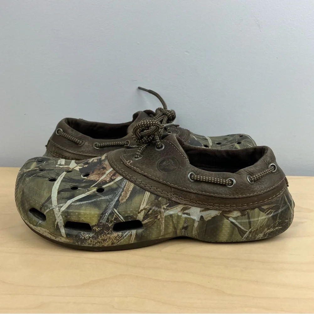CROCS men’s size
