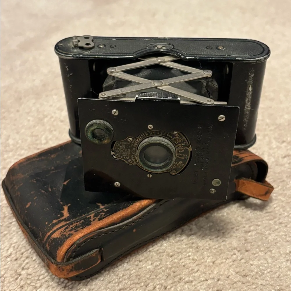 Vintage Vest Pocket Autographic Kodak Black Folding Camera Antique 1913