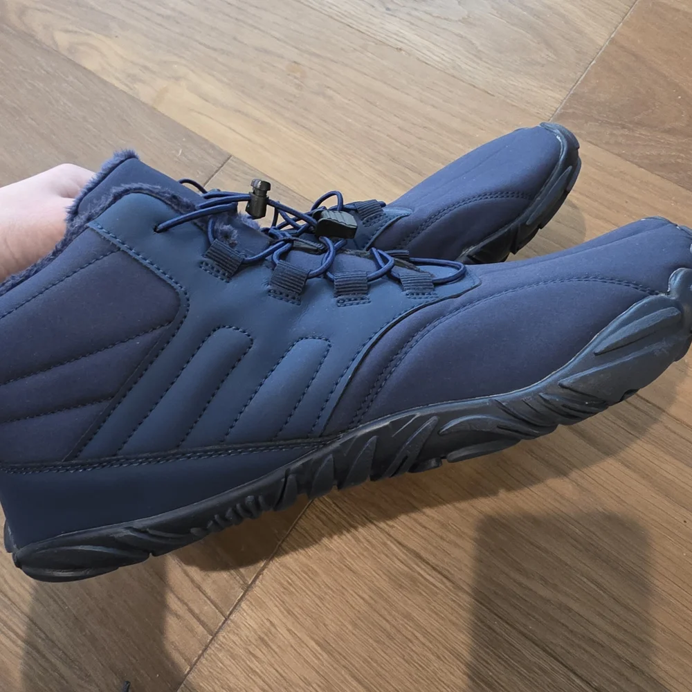peak footwear experience warmth