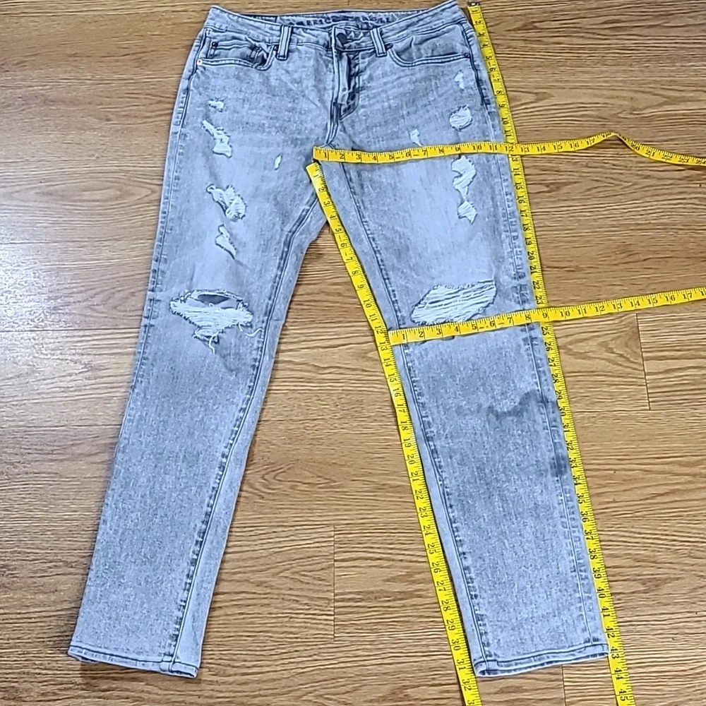 American Eagle By Payless item# size