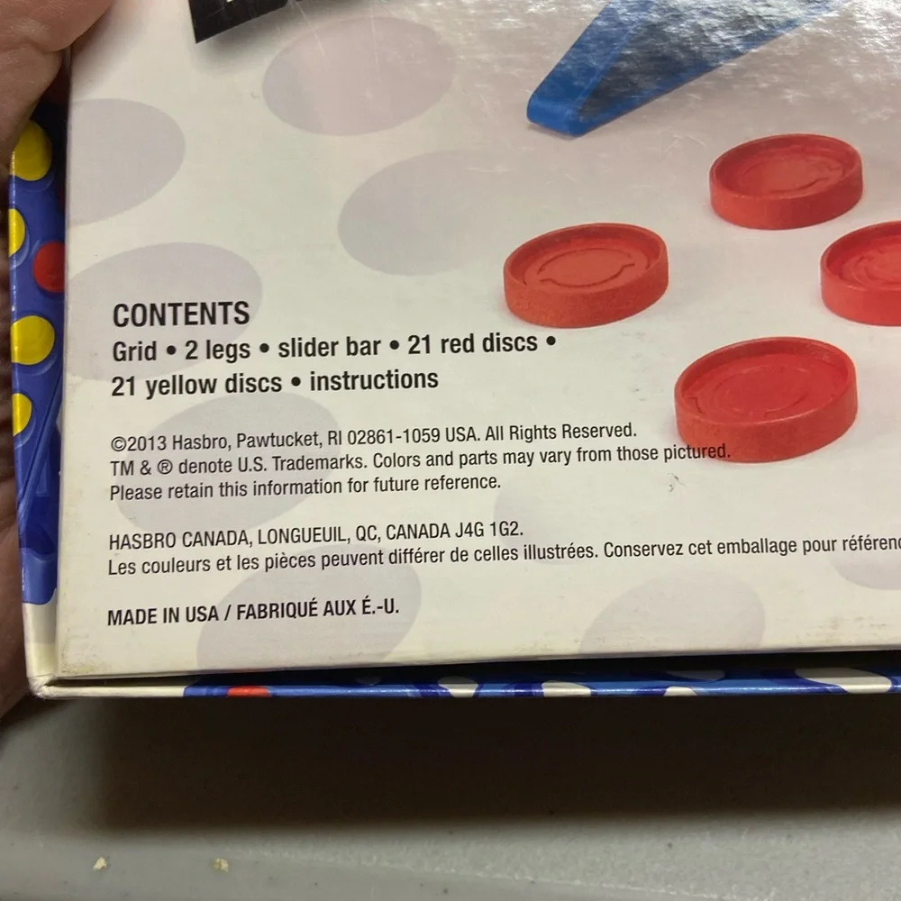 Connect 4 Original Board Game by Hasbro (2013) Complete w/ Box