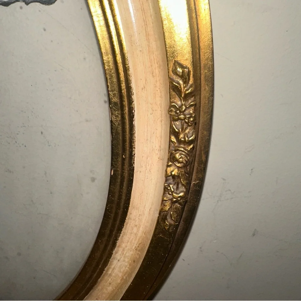 N/A closers hanging wooden