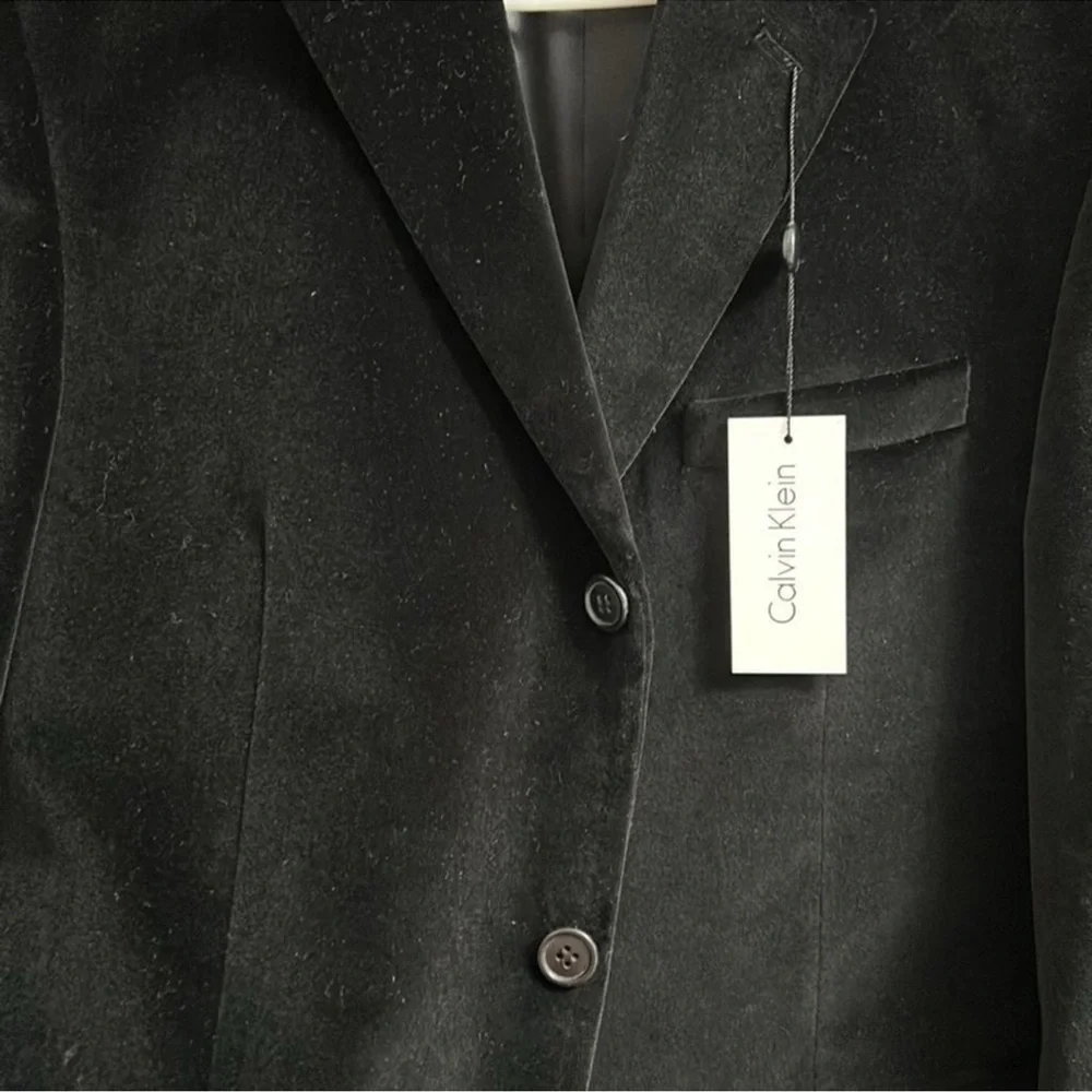 Calvin Klein elegant velvet