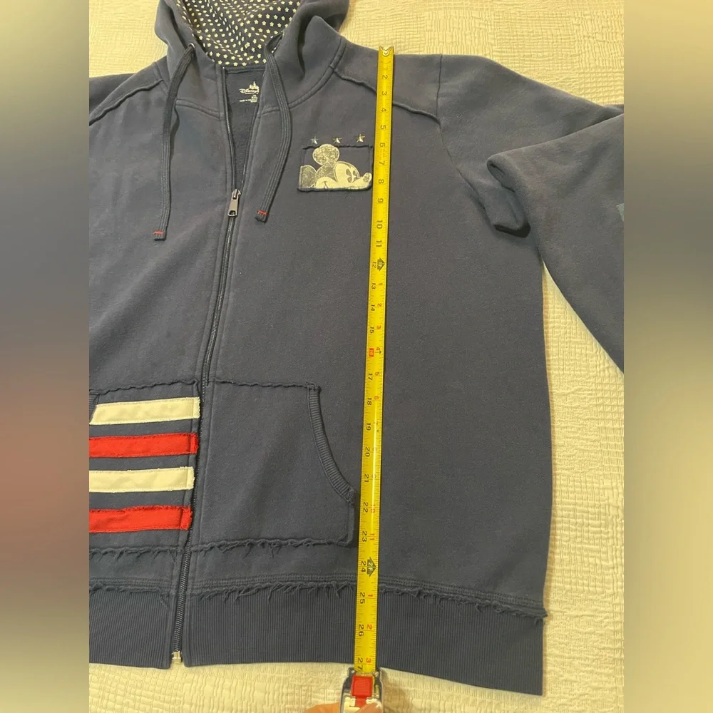 Disney hoodie 20% resort