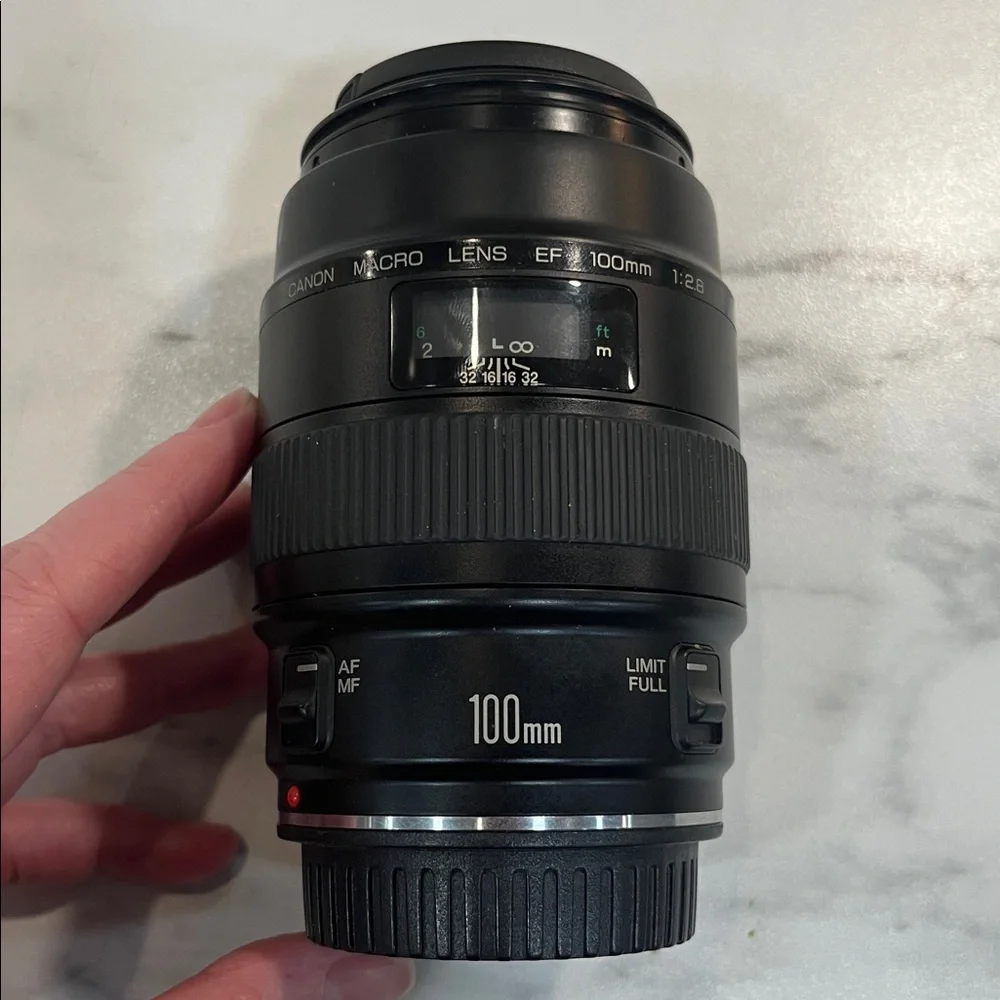 Canon 100mm macro