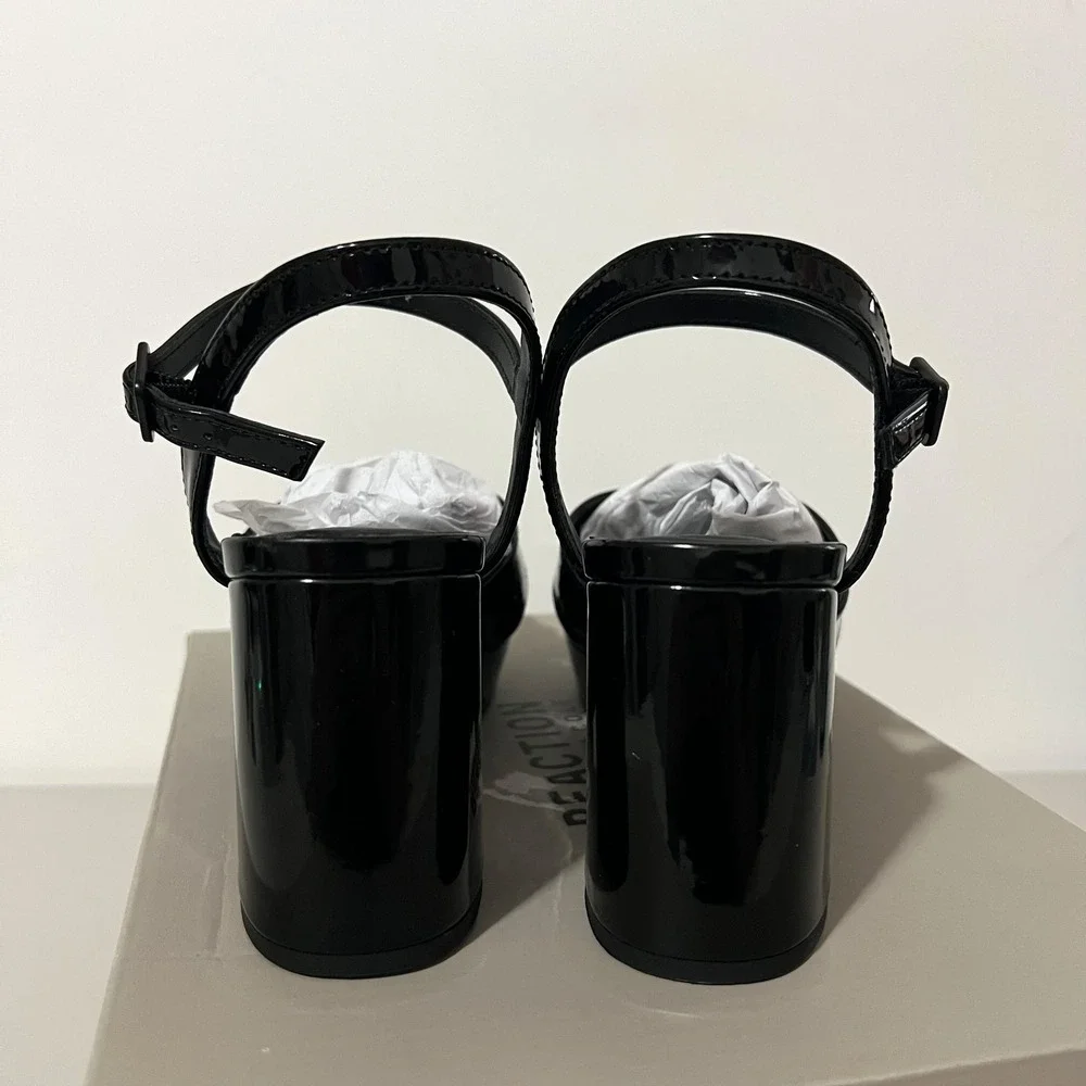 Kenneth Cole Reaction brand kenneth