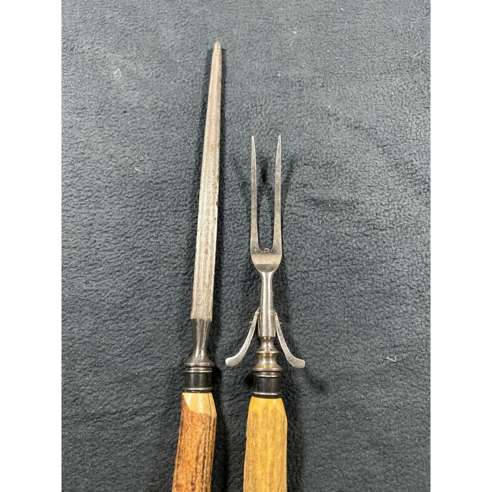 N/A vintage carving