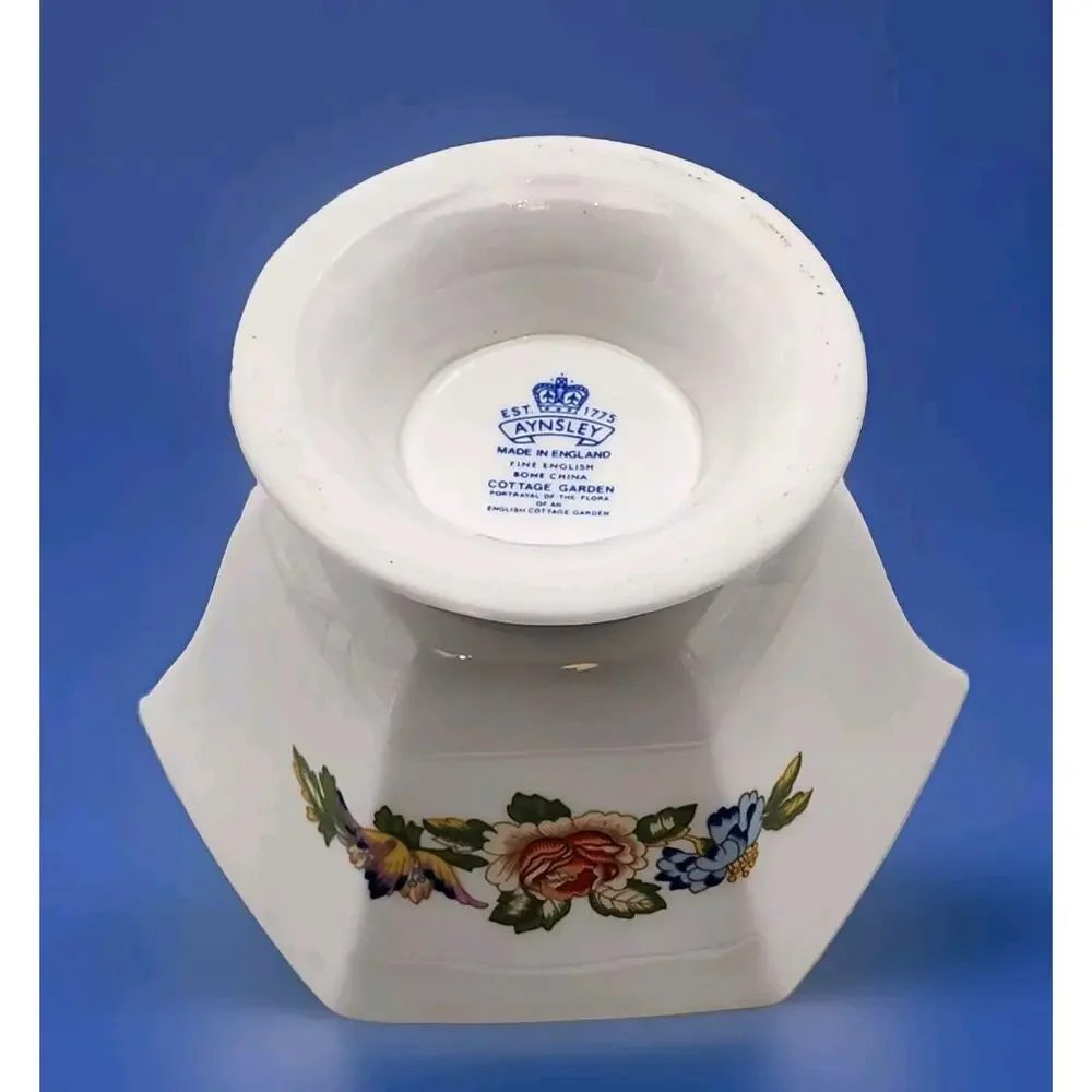 Aynsley this exquisite