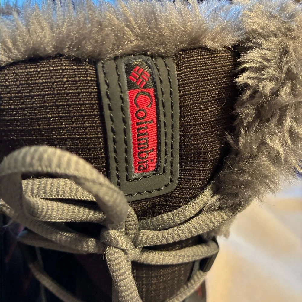 Columbia $70 panel