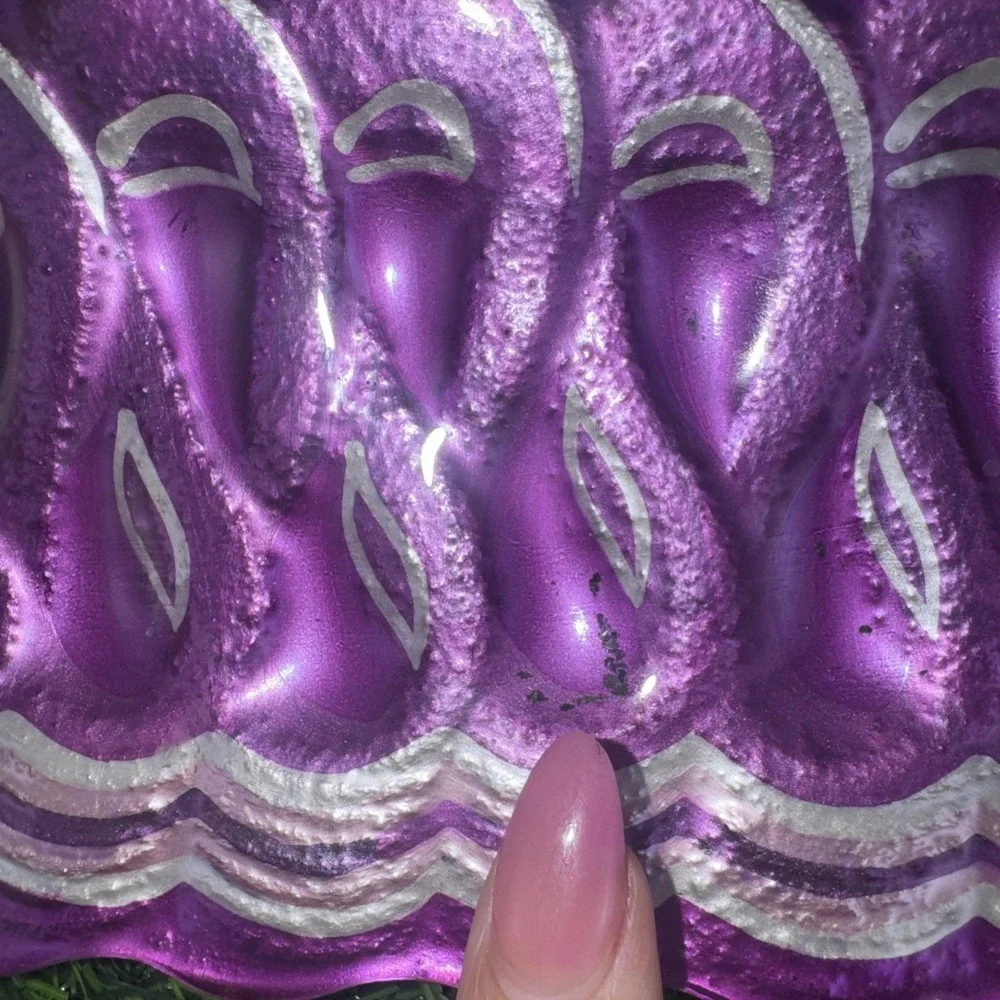 Unmarked beautiful fused