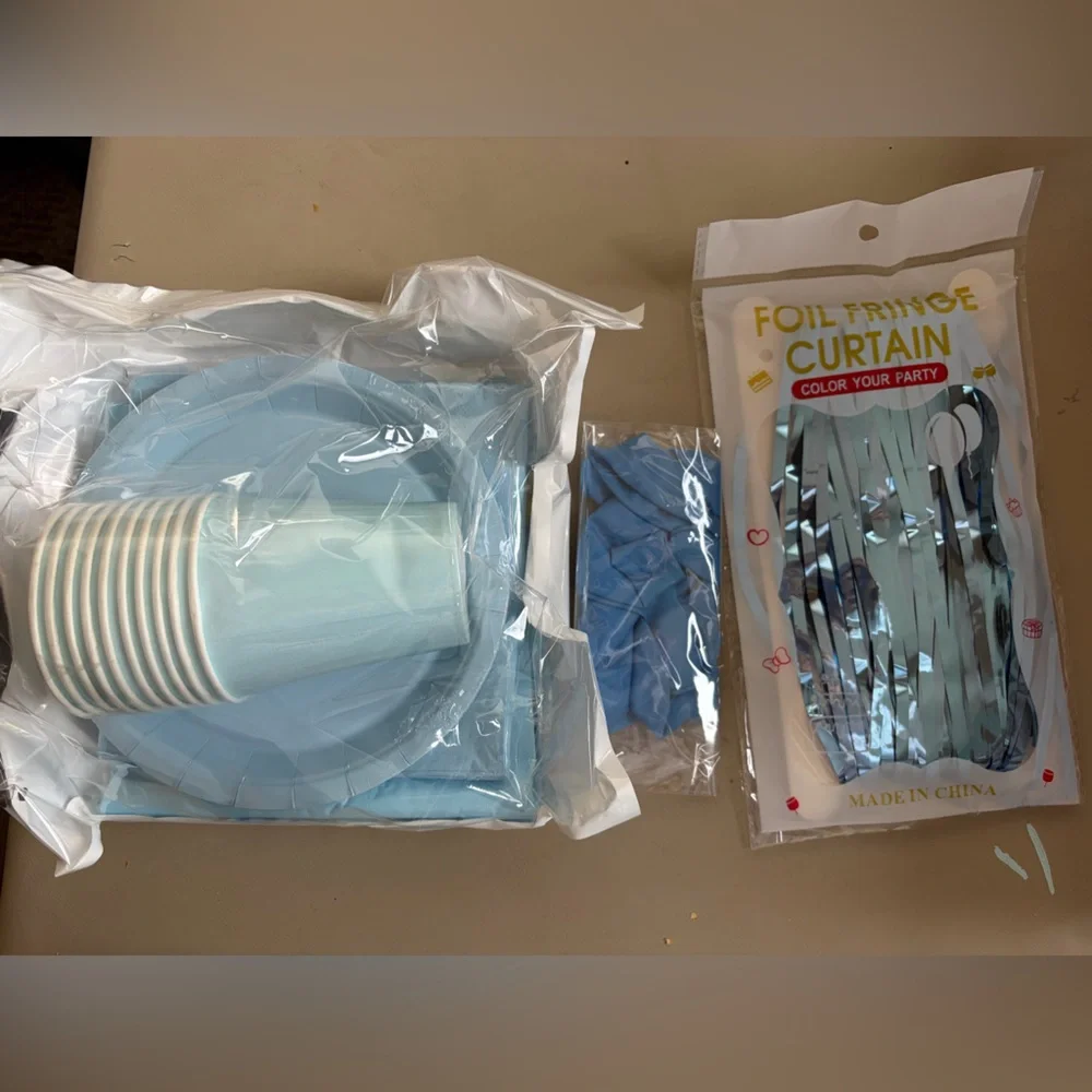Light Blue Party Tableware Set with Foil Fringe Curtain -set of 3