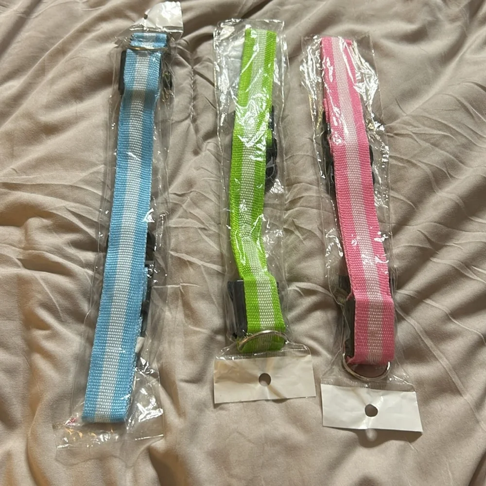NEW BRITE DOGGIE SET OF 2 DOG COLLARS LIGHT UP YOU PICK COLORS