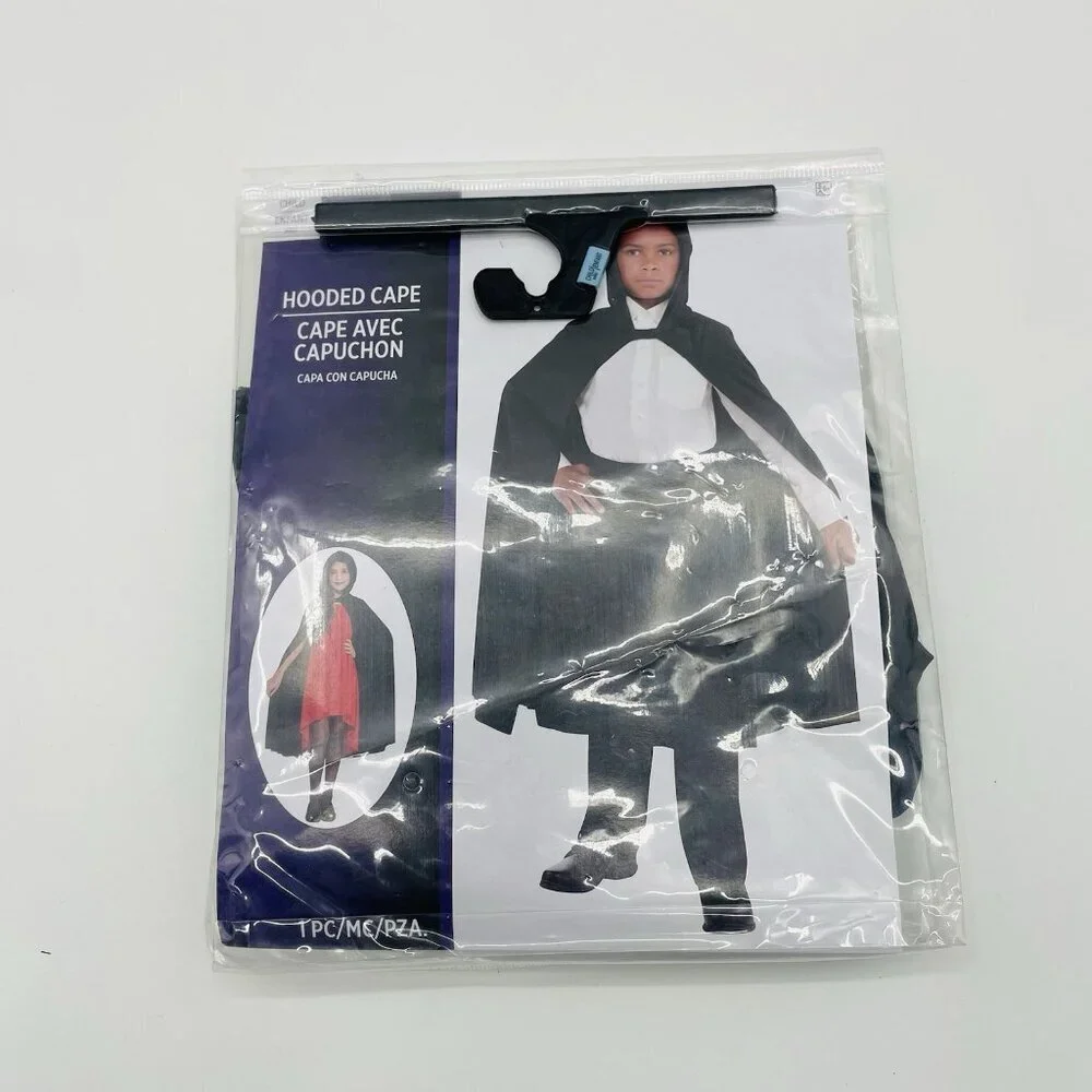 Amscan hooded cape