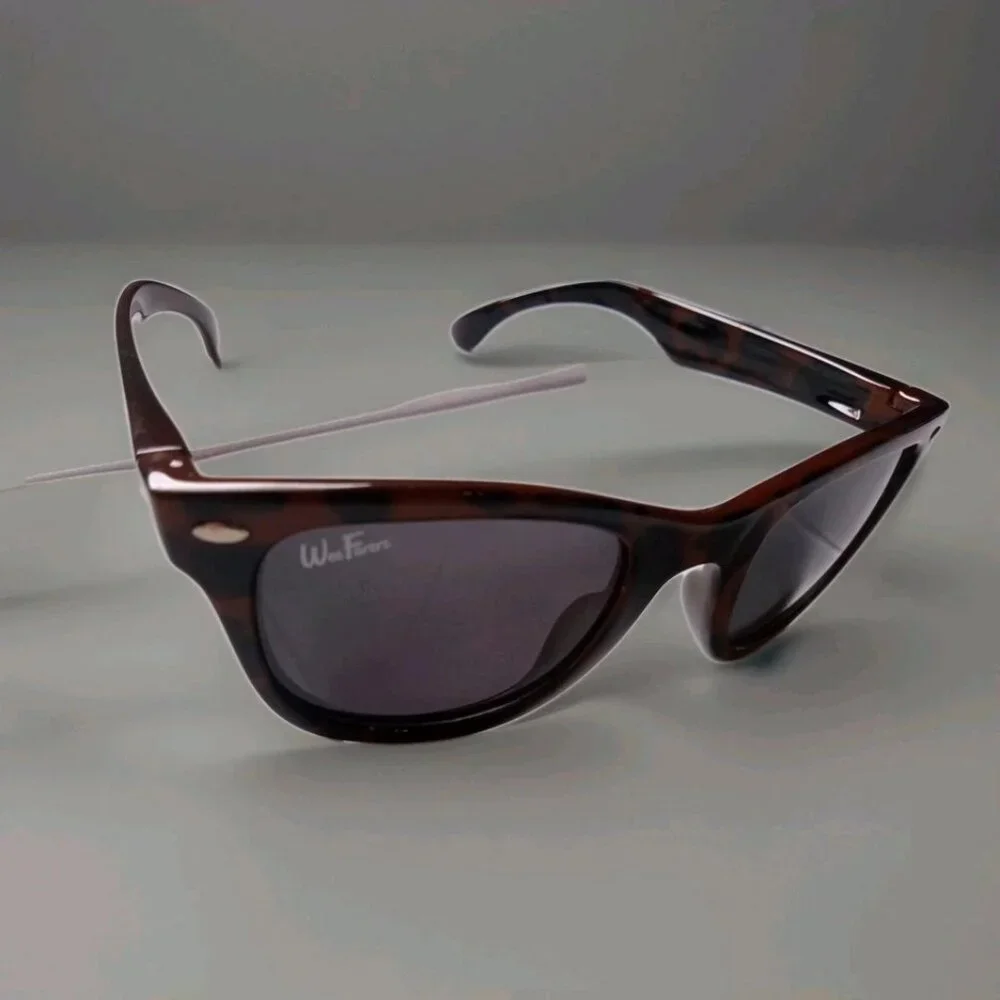 Ray-Ban Jr Wayfarer's Tinted Lens Sunglasses Tortoise Shell, Brown Kids Pet Size