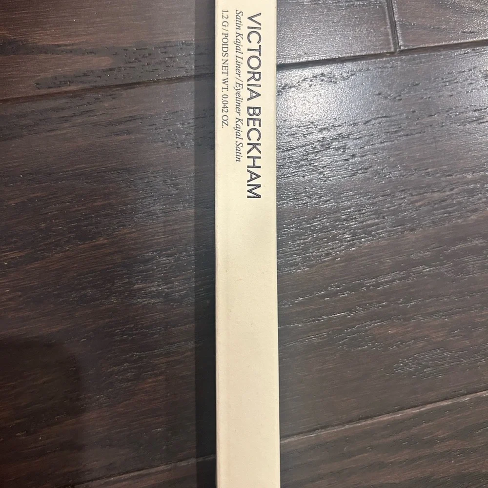 Victoria Beckham enhance your