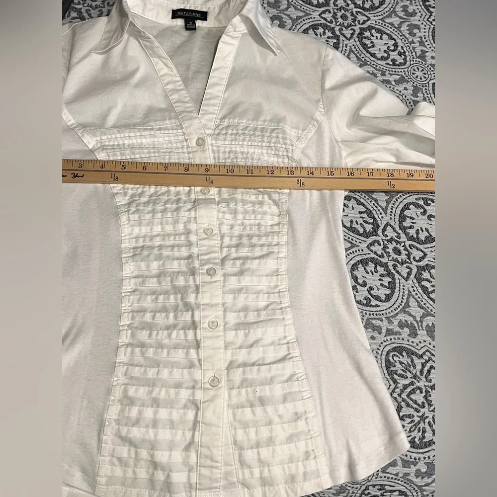 Notations crisp white