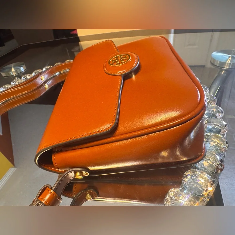 Tory Burch smooth leather cognac