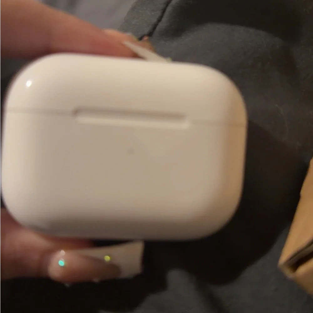 Apple White AirPods Pro Charging Case