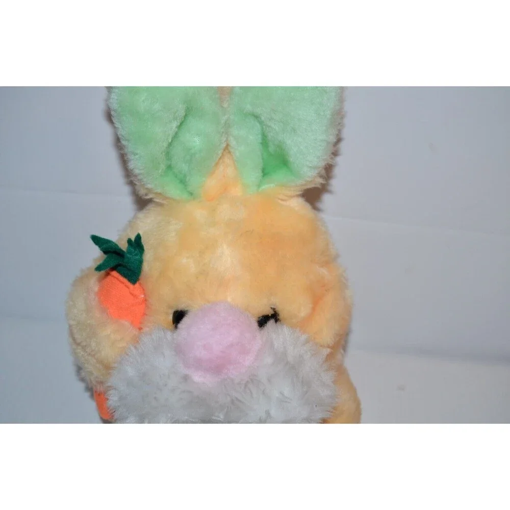 Vtg MTY Intl Round Baby Bunny rabbit‎ w/ carrot pastel yellow green