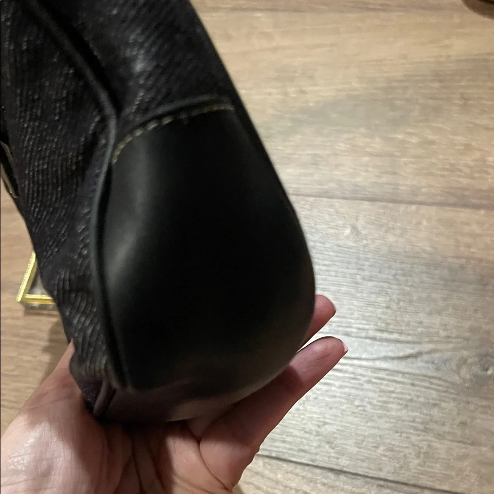 Coach shortest new shown