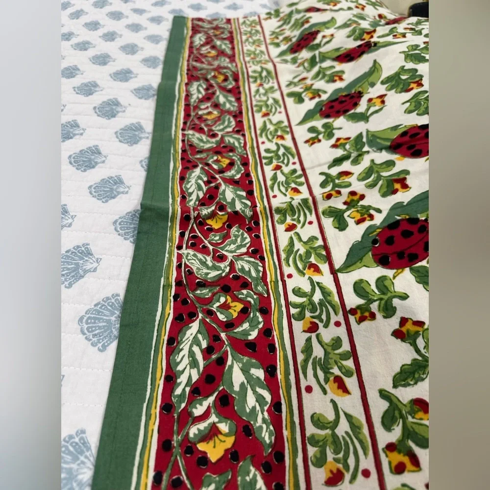 Pomegranate table perfect vintage