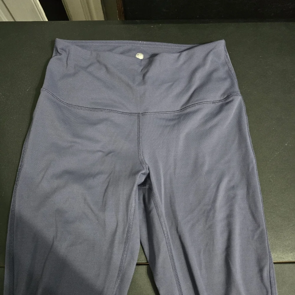Yogalicious purple capri