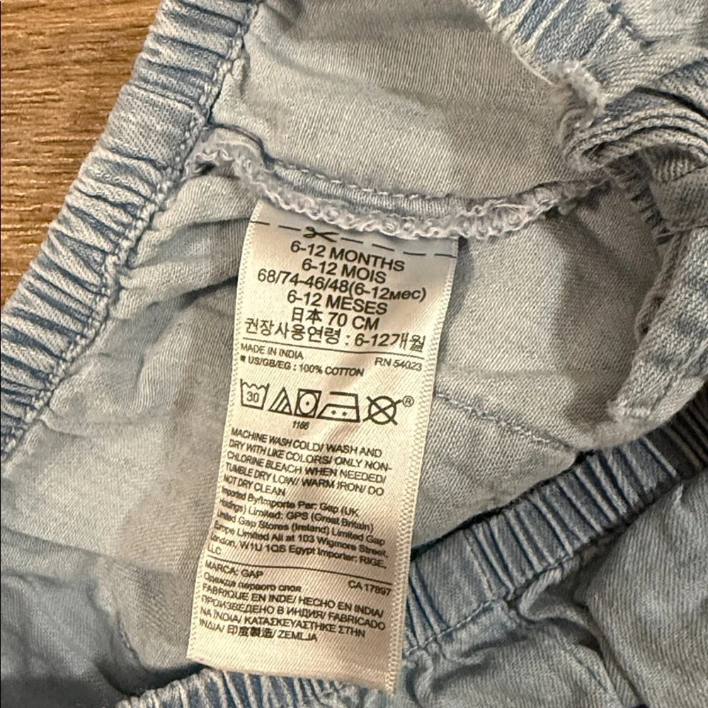 Gap Light Blue denim Ruffled baby Outfit - 6-12m