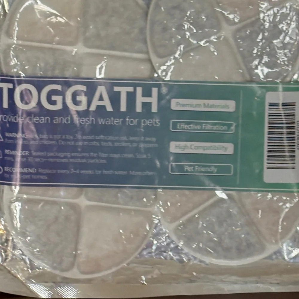 Toggath pack cat