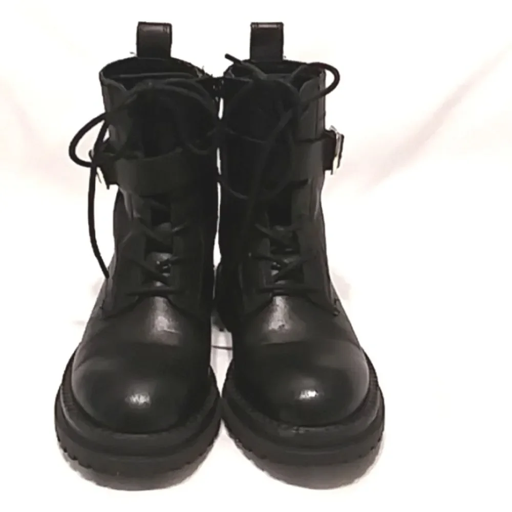 Zara girls combat