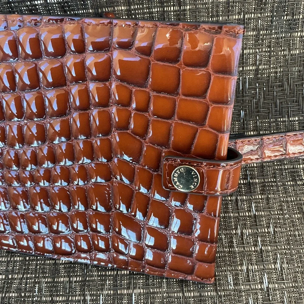 Vince Camuto vince camuto