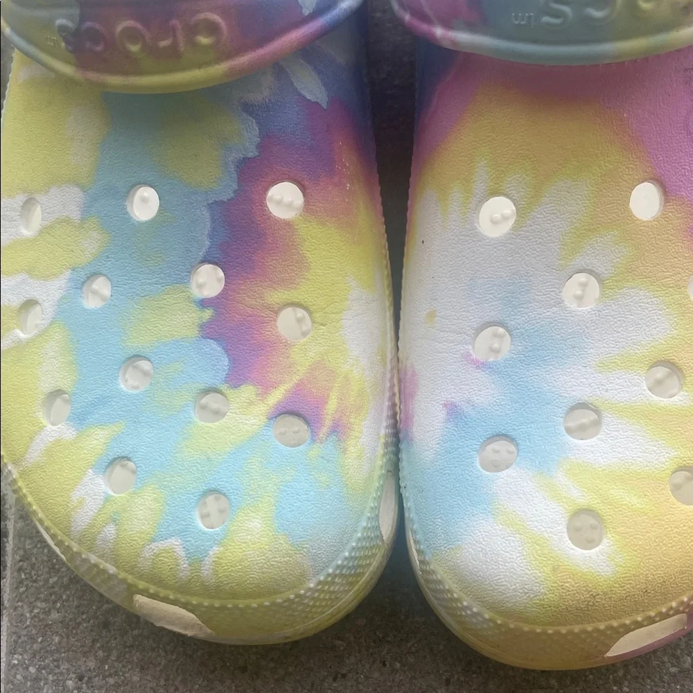 CROCS comfortable slip