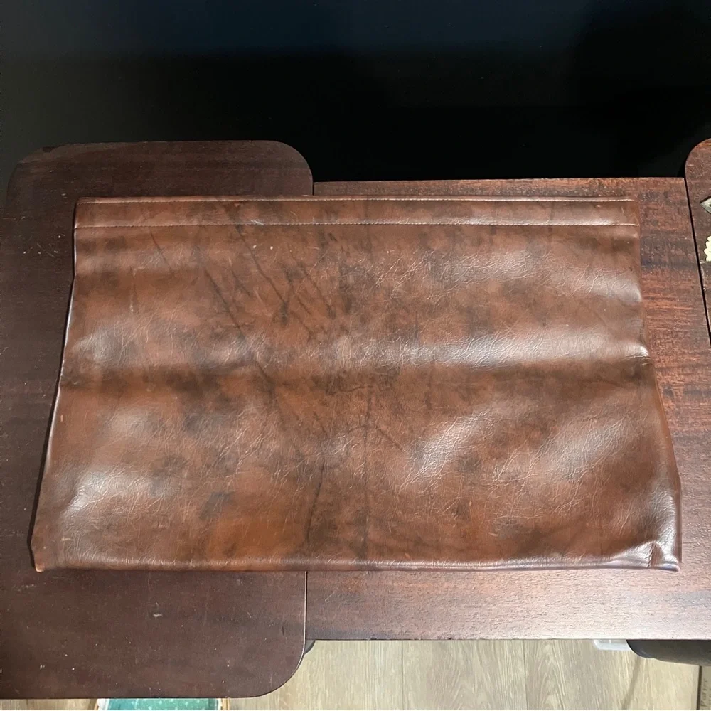 Vintage Hazel USA Large Leather Document Holder / Portfolio Spring Open Closure