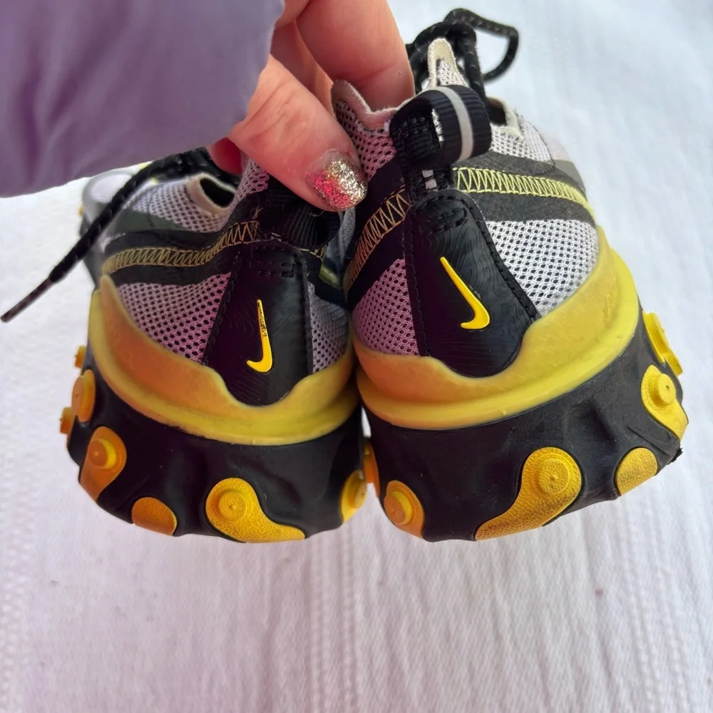 Nike react element