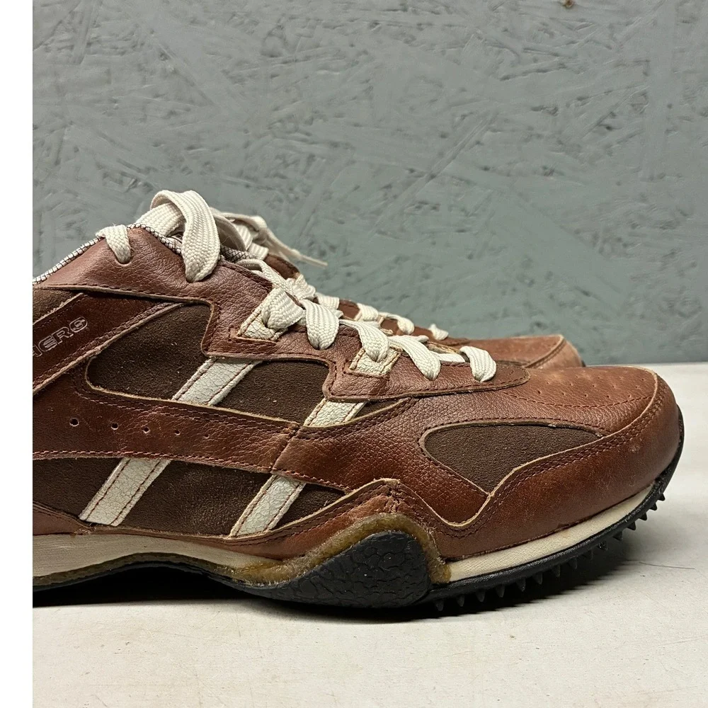 Skechers brand style