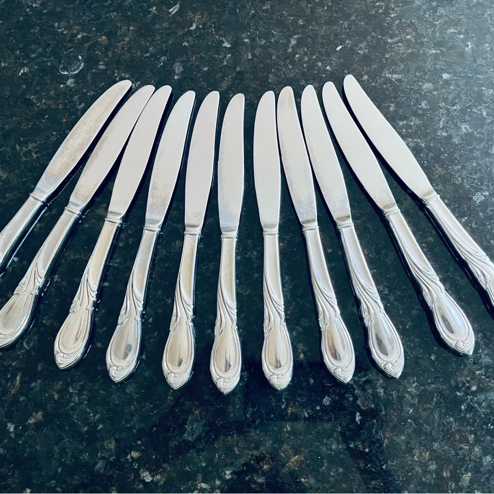 🍴 Fortunoff stainless steel knives/ flatware 🔪