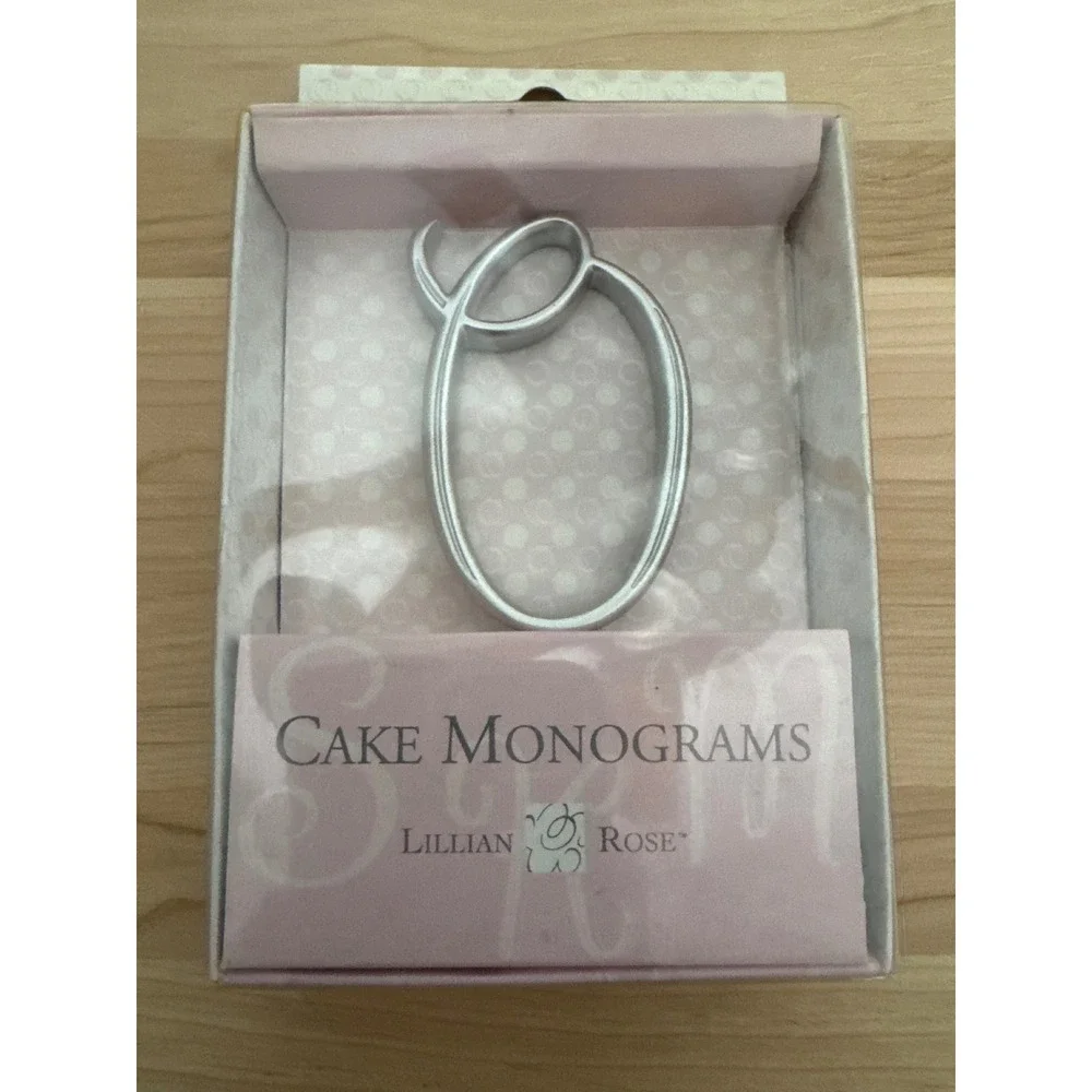 Lillian Rose Silver Cake Monogram Letter O Wedding Topper Brushed Metal Script