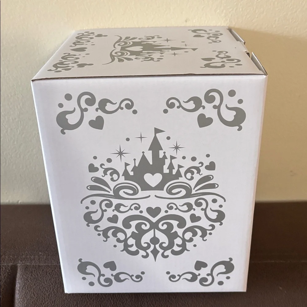 Disney White Castle Cake Topper