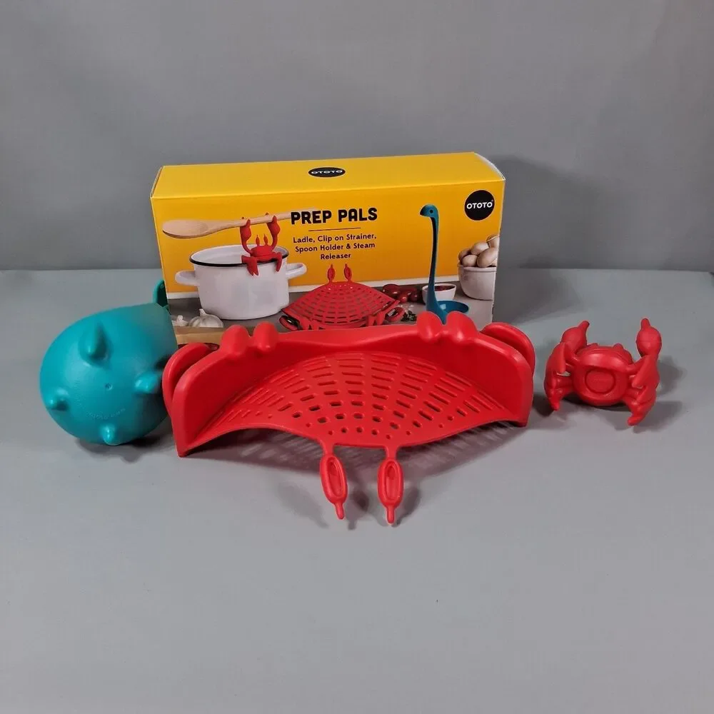 OTOTO Prep Pals Kitchen Set Nessie Ladle Red Tom the Crab Spoon Holder Strainer
