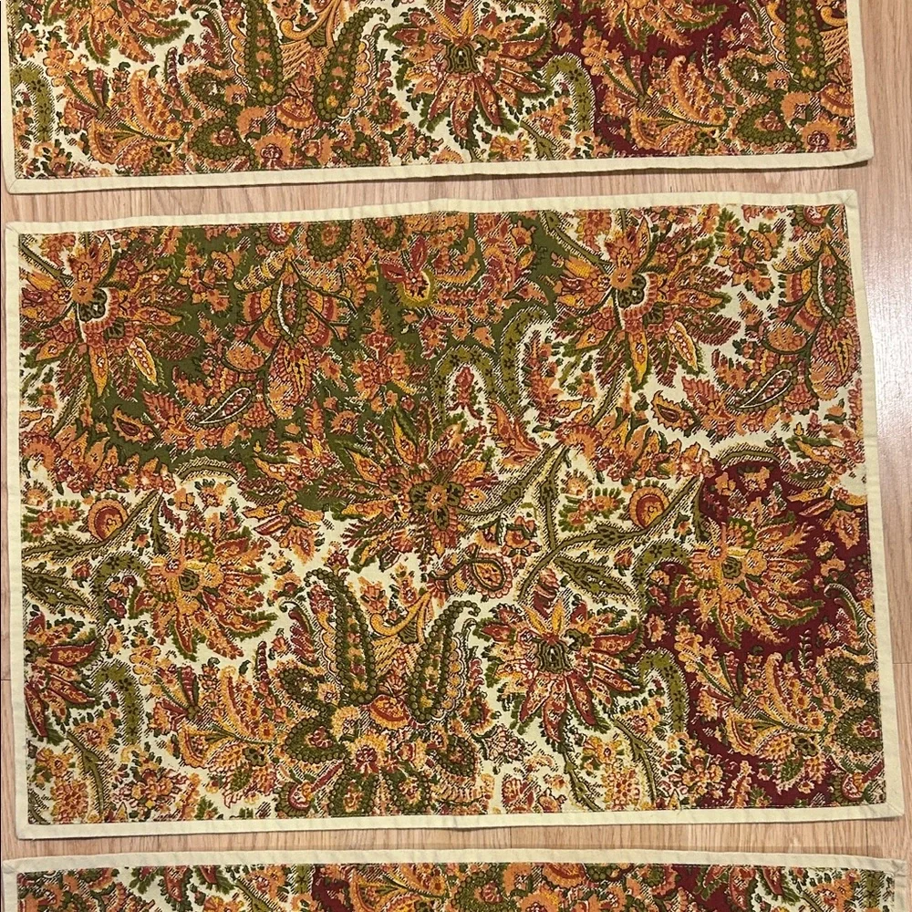Pottery Barn Vintage Paisley Floral Placemats Qty 3