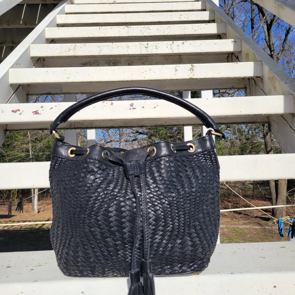 Women's Genuine  Leather Black Wicker Bucket Shoulder Strap Handbag